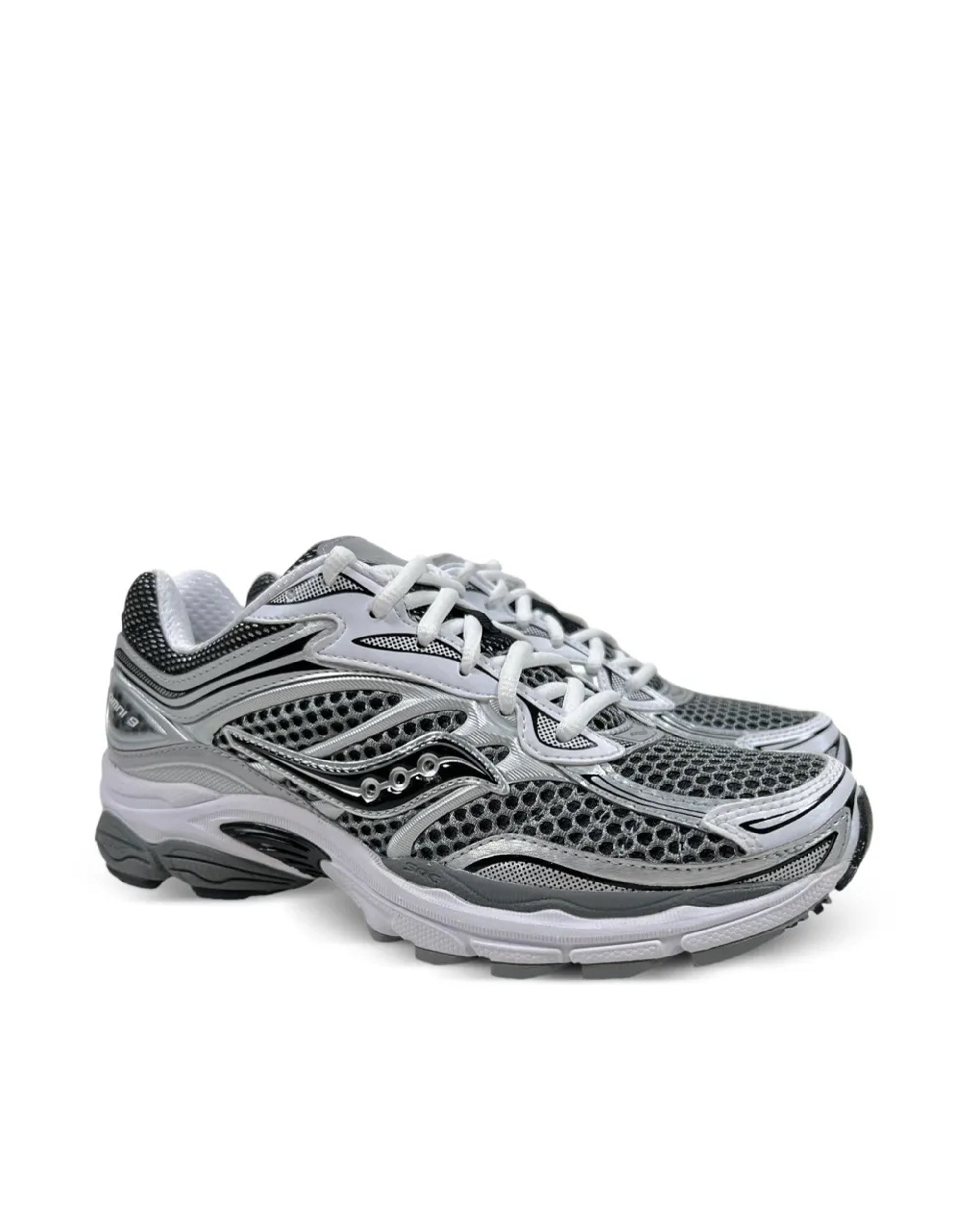Progrid Omni 9 Sneakers In Grey And Silver