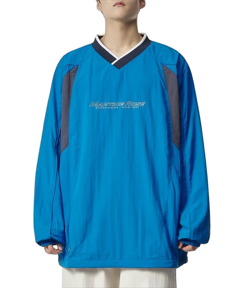 Long-Sleeve Activewear Top with Contrasting Panels
