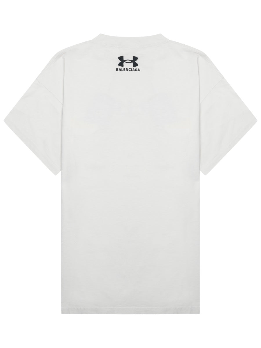 Oversized White T-Shirt With Minimalist Design
