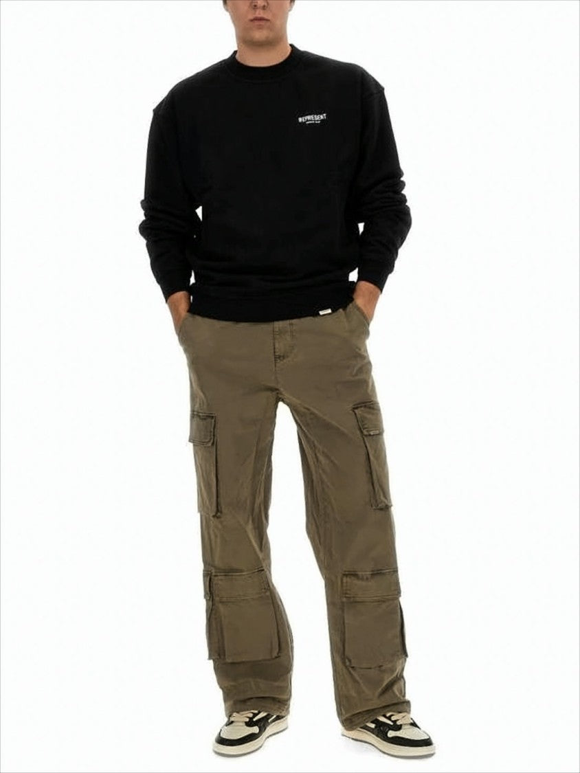 Relaxed-Fit Long-Sleeve Sweatshirt with Ribbed Cuffs