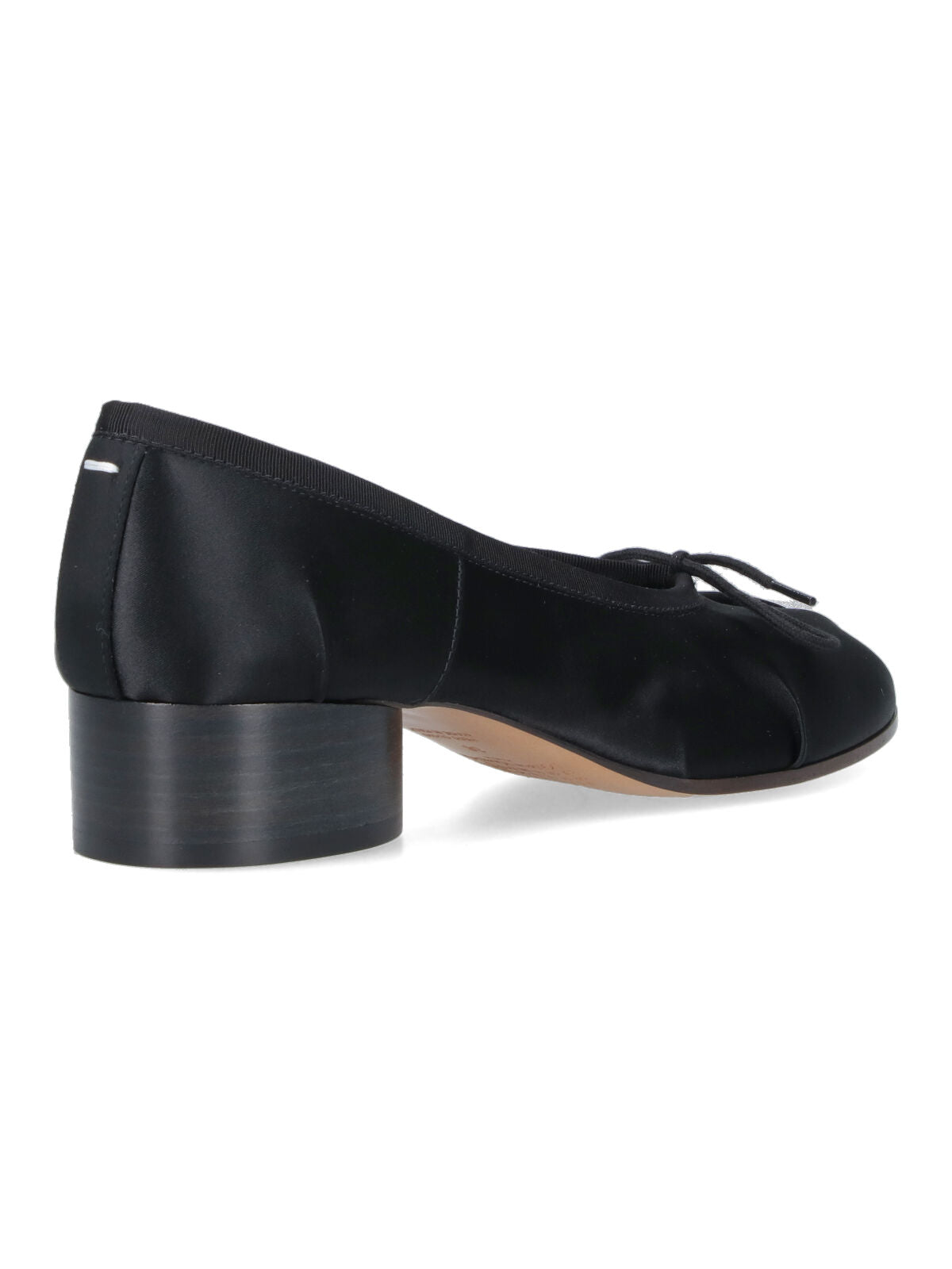 “Tabi” Lace-Up Flats – Black