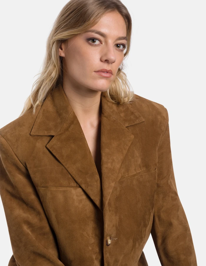 Structured Boxy Jacket with Notched Lapel in Rich Brown