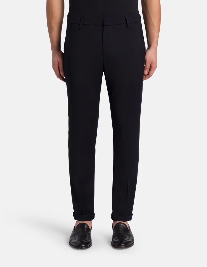 Slim-Fit Black Jeans with Mid-Rise Waist