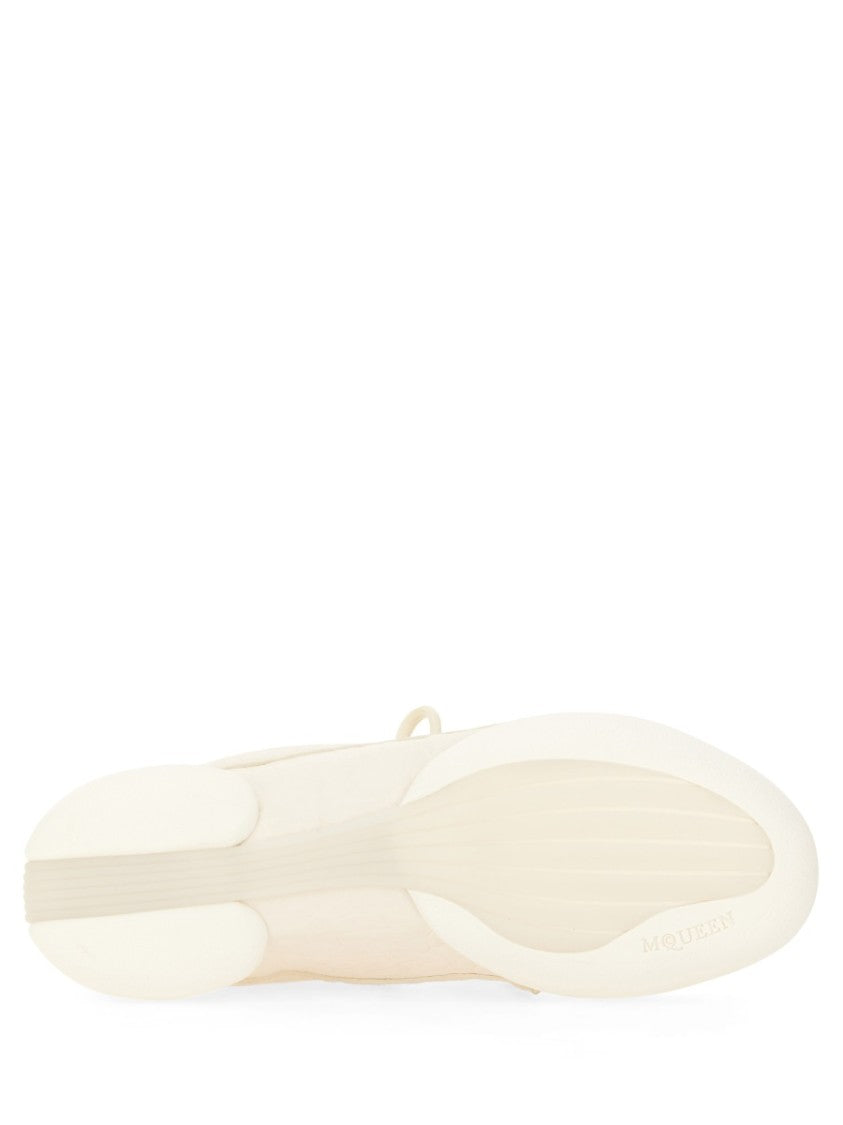 "Flexion" Sneaker