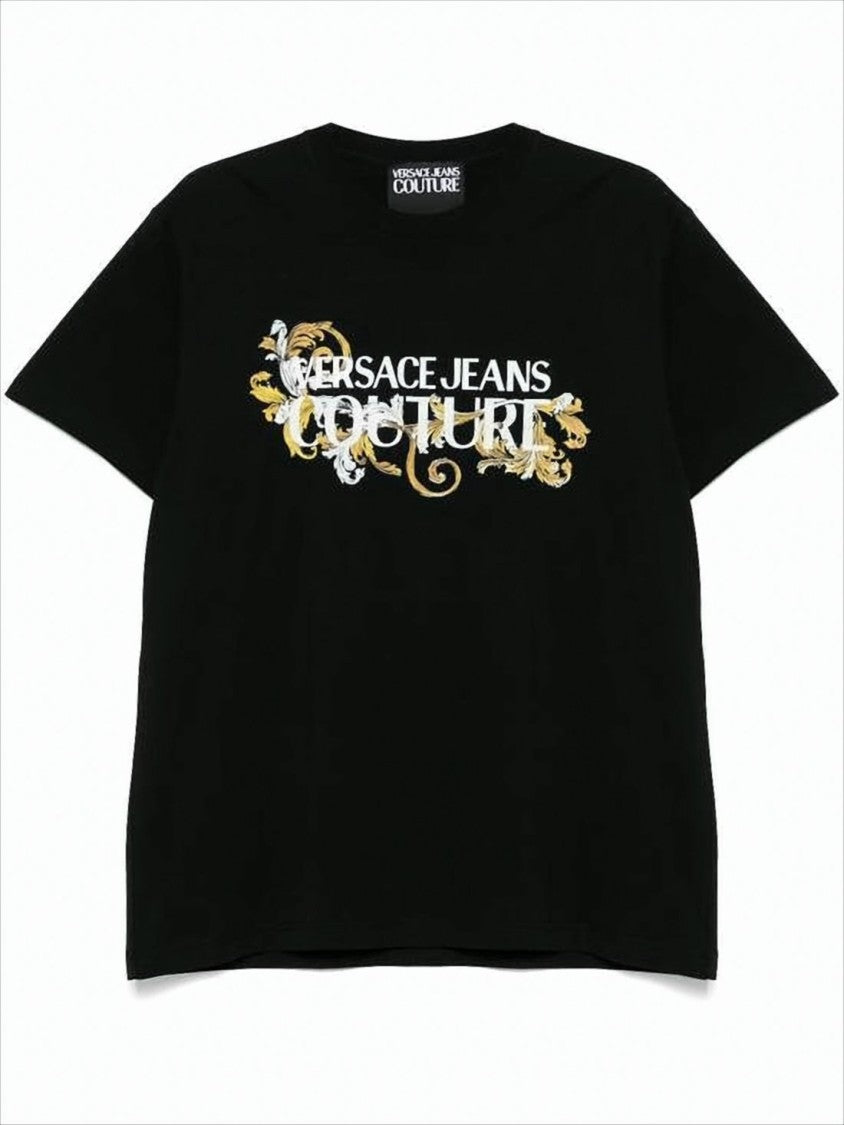 Graphic Print Short-Sleeve T-Shirt with Bold Ornamental Design