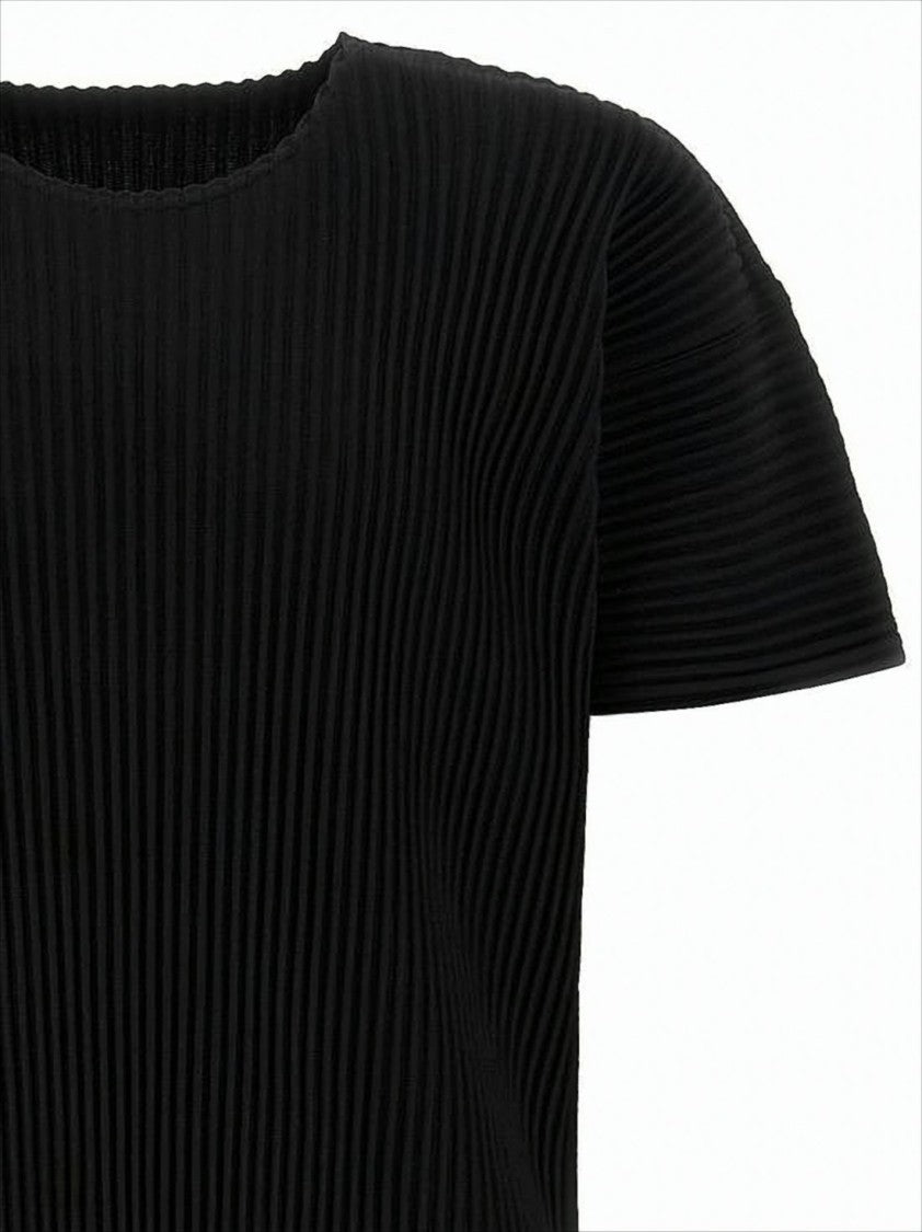 Pleated Black Short-Sleeve T-Shirt With Boxy Fit