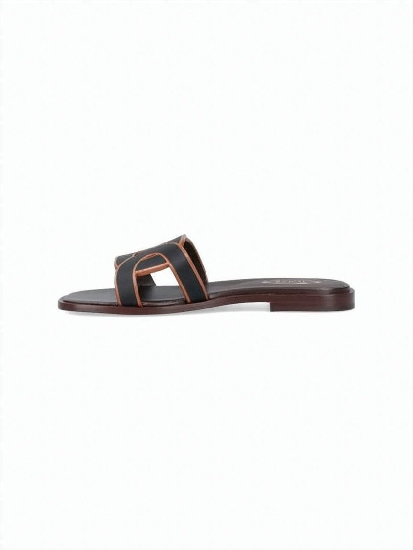Sophisticated Leather Slide Sandals with Cut-Out Detailing