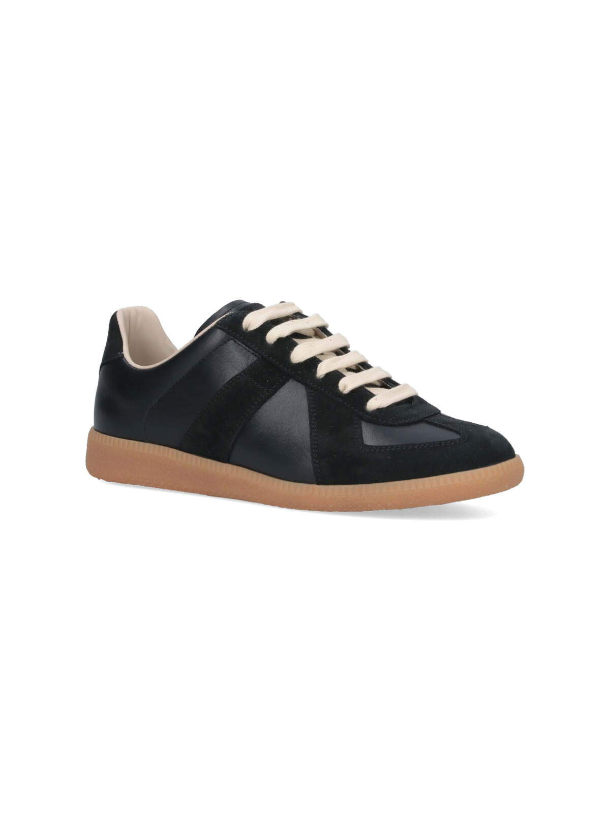 Low-Top Sneakers With Suede Detailing