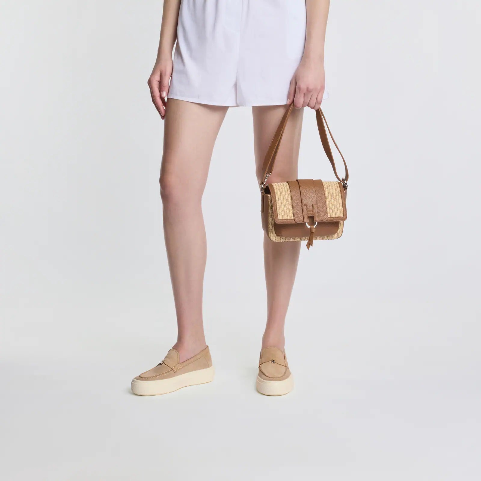 Natural H705 Mocassino Loafers