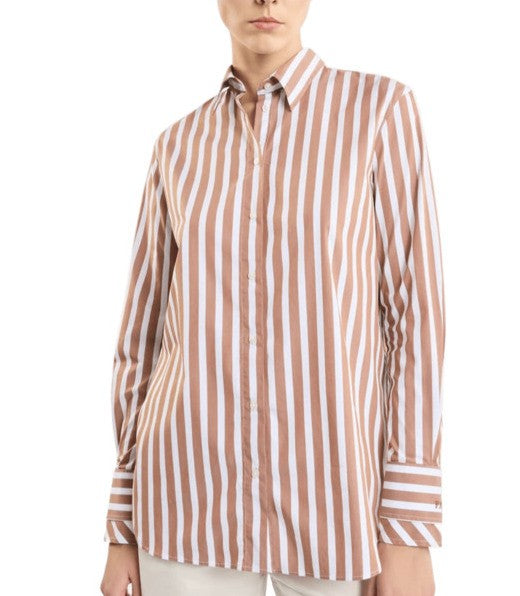 Classic Striped Long-Sleeve Shirt With Wing Collar