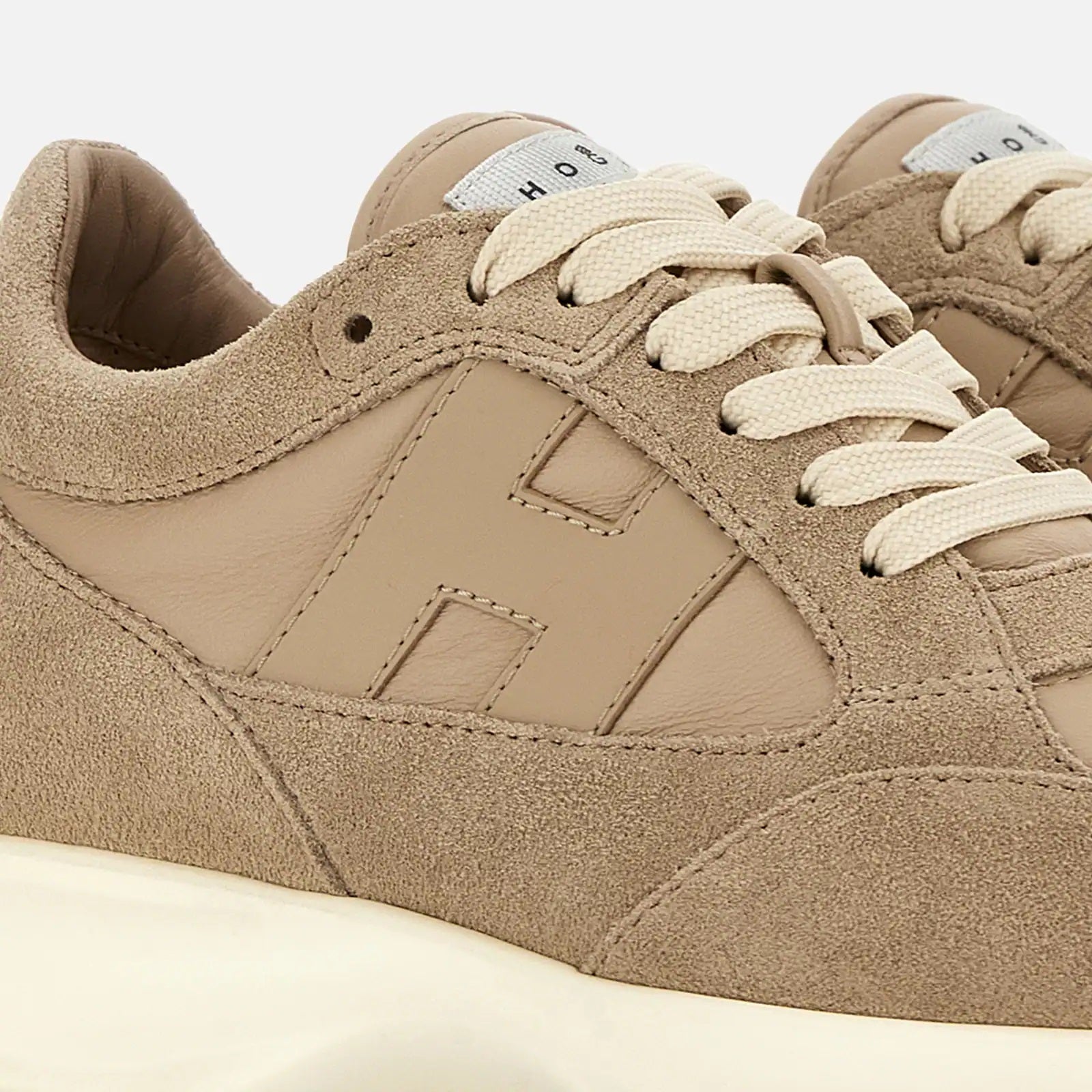 Beige Interactive H713 Lace-Up Sneakers