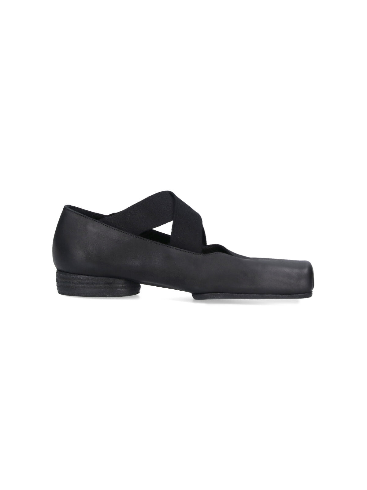 Rounded Toe Black Flats With Minimalist Design