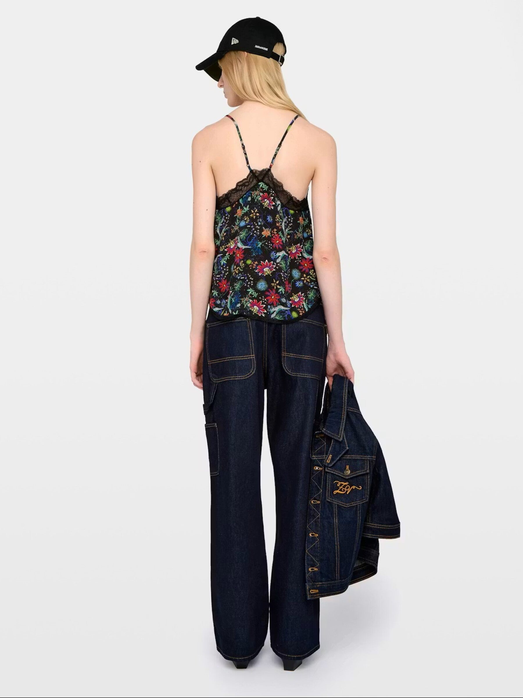Sleeveless Top with Lace-Trimmed V-Neckline and Floral Print
