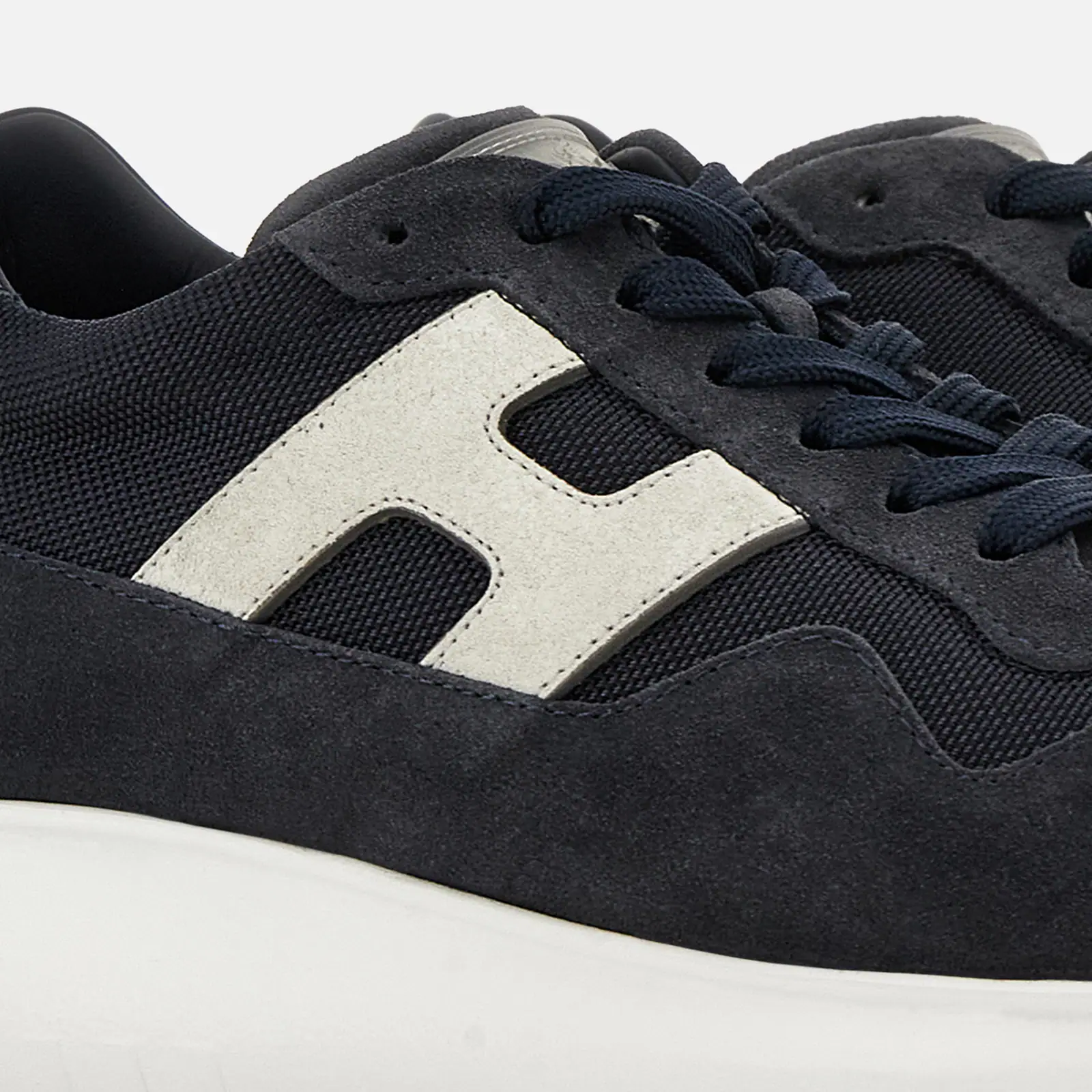 Dark Denim Blue Interactive3 H Lissat Sneakers