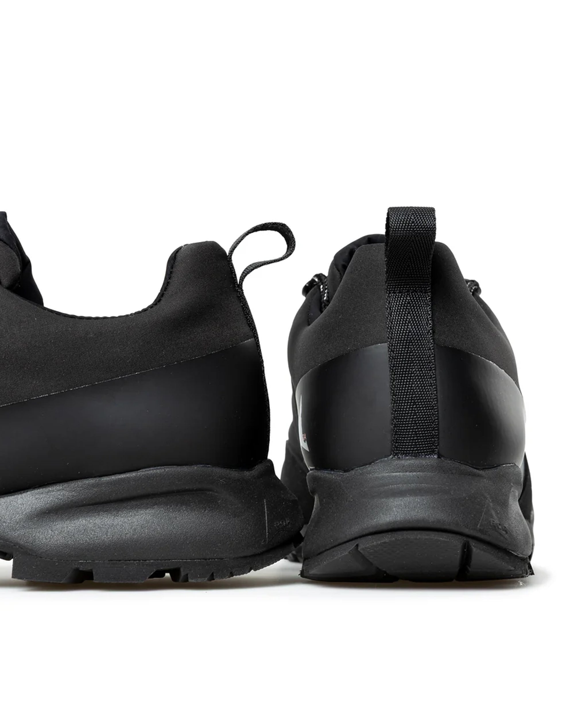 Cingino Black Sneakers