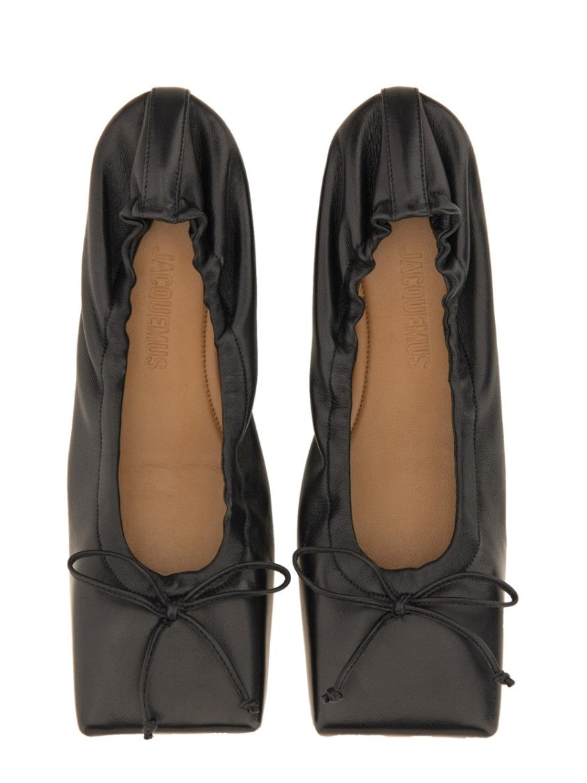 Black Square-Toe Shoes With Gathered Upper