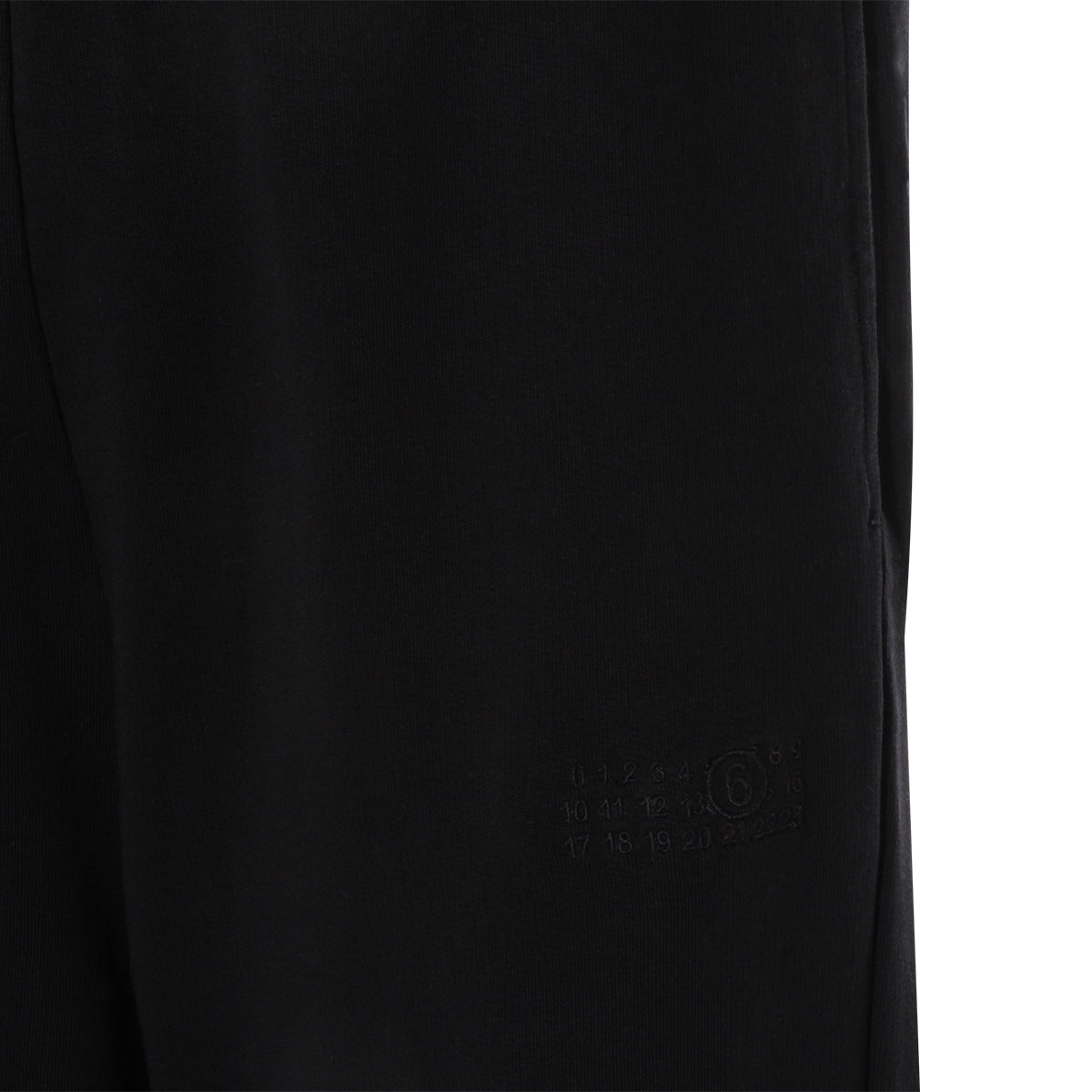High-Comfort Black Cotton Trousers with Loose Fit