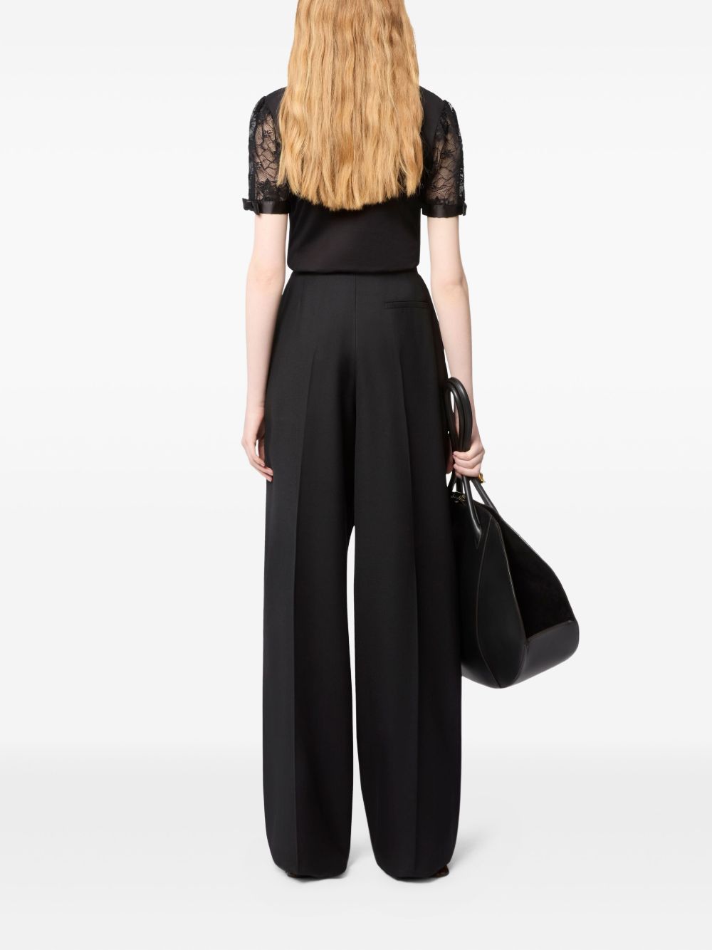 Short-Sleeved Top with Lace Sleeves and Bow Details