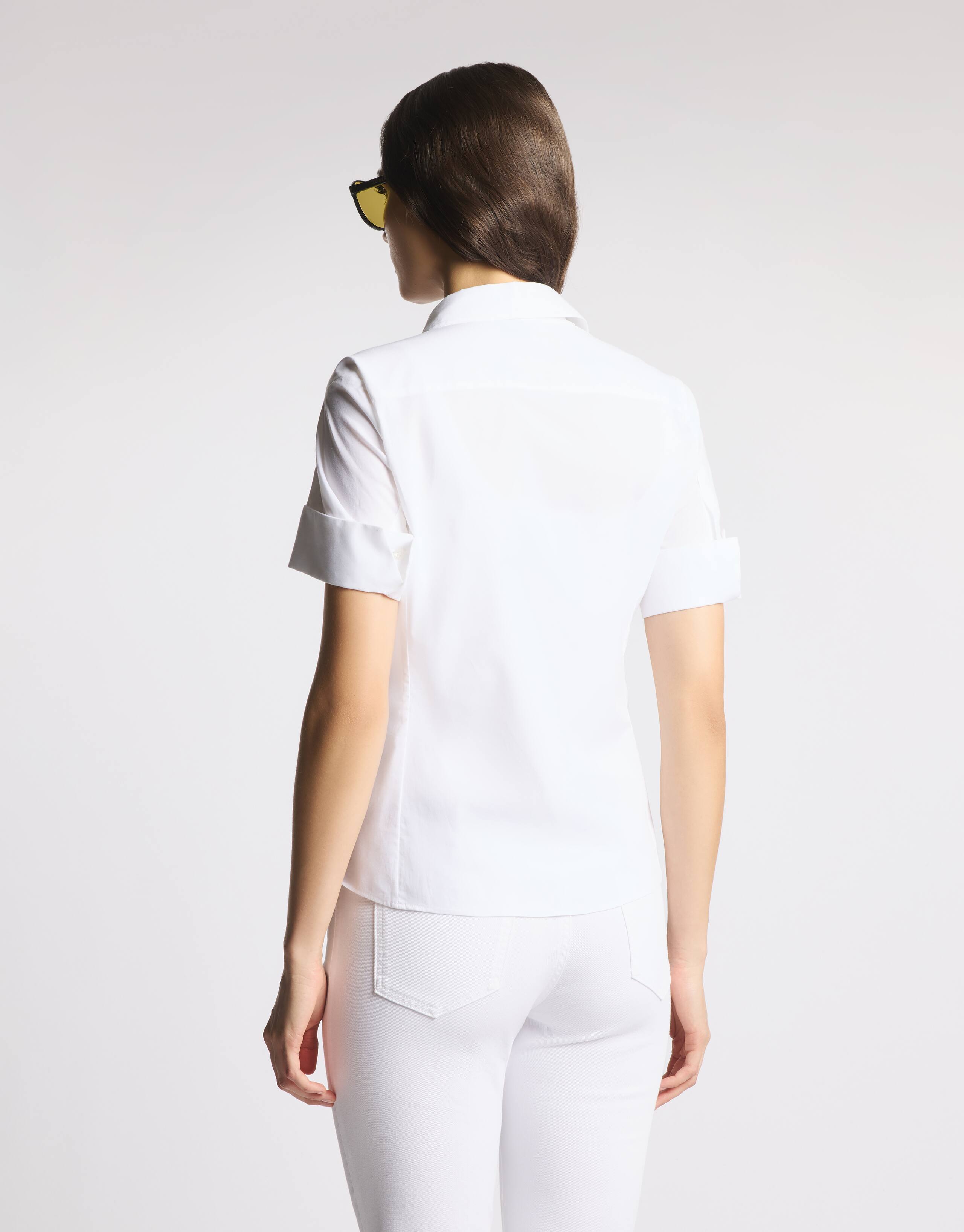 Tailored Short-Sleeved Shirt with Classic Collar