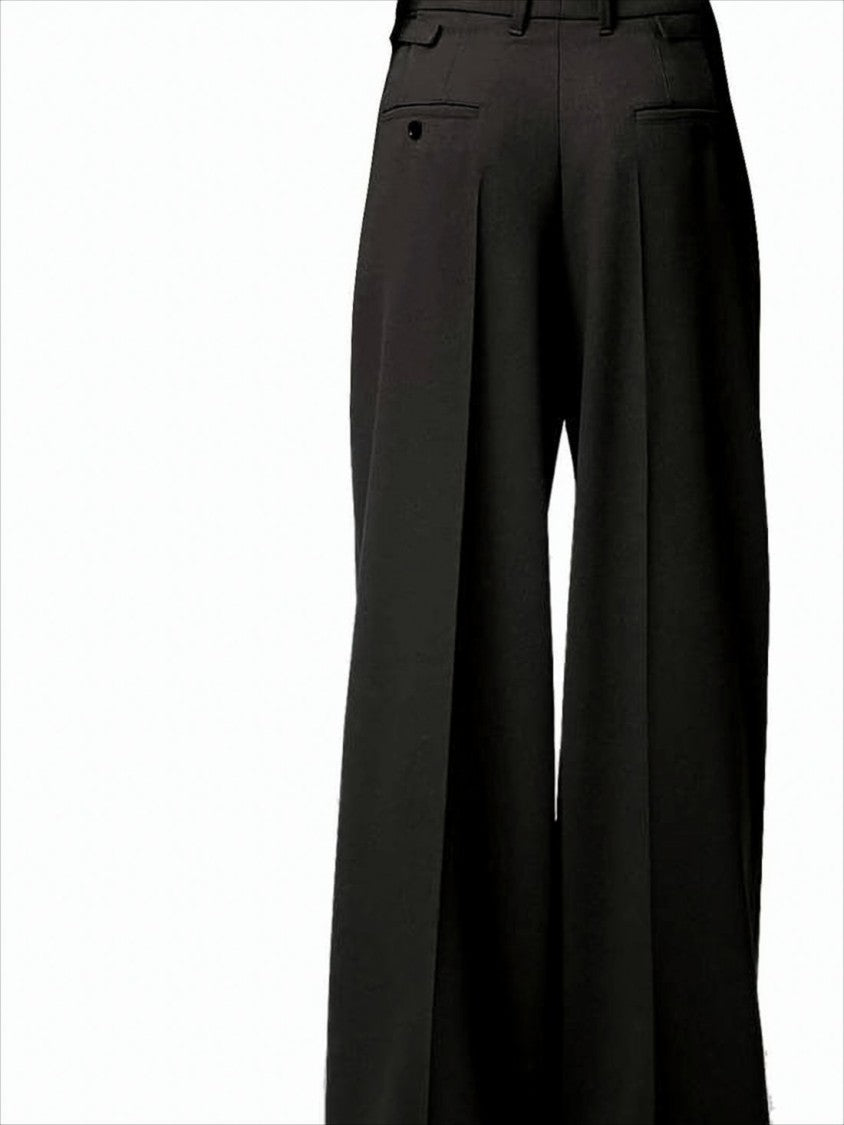 Tailored Black Straight-Leg Pants with Front Pleats