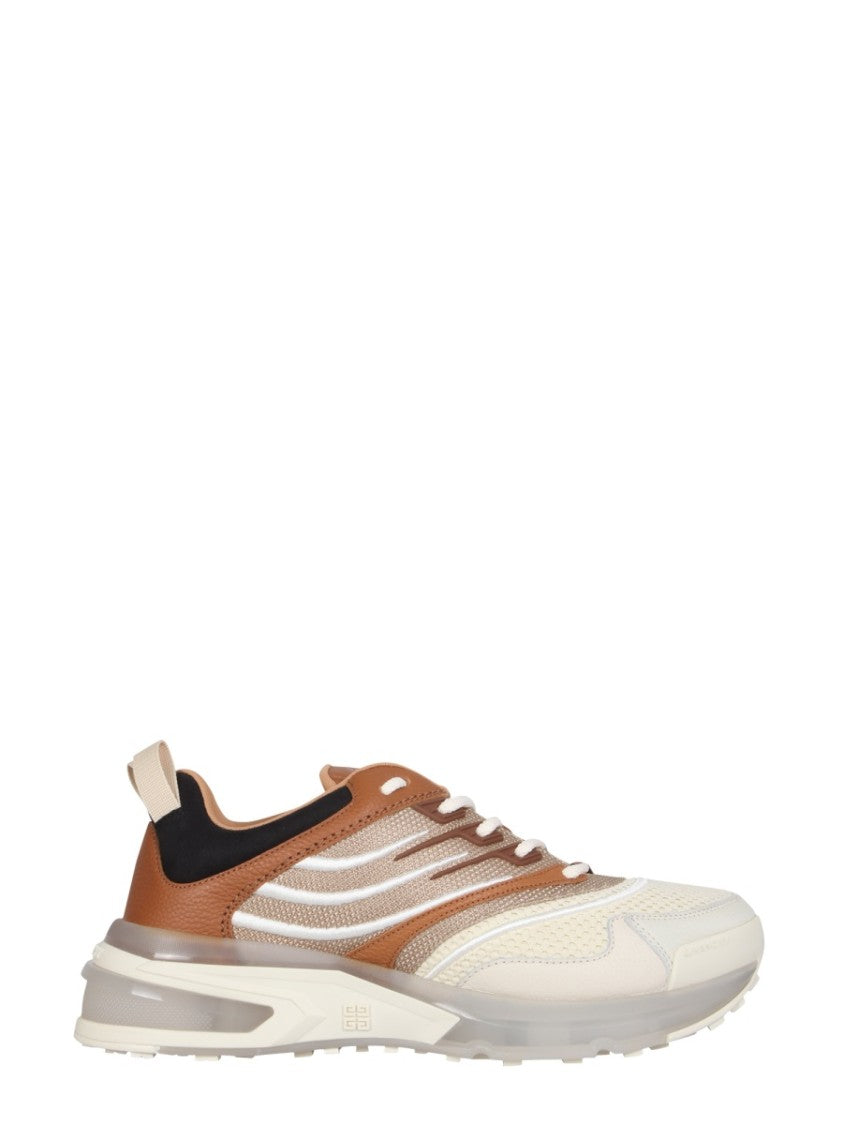 Giv 1 Runner Sneakers