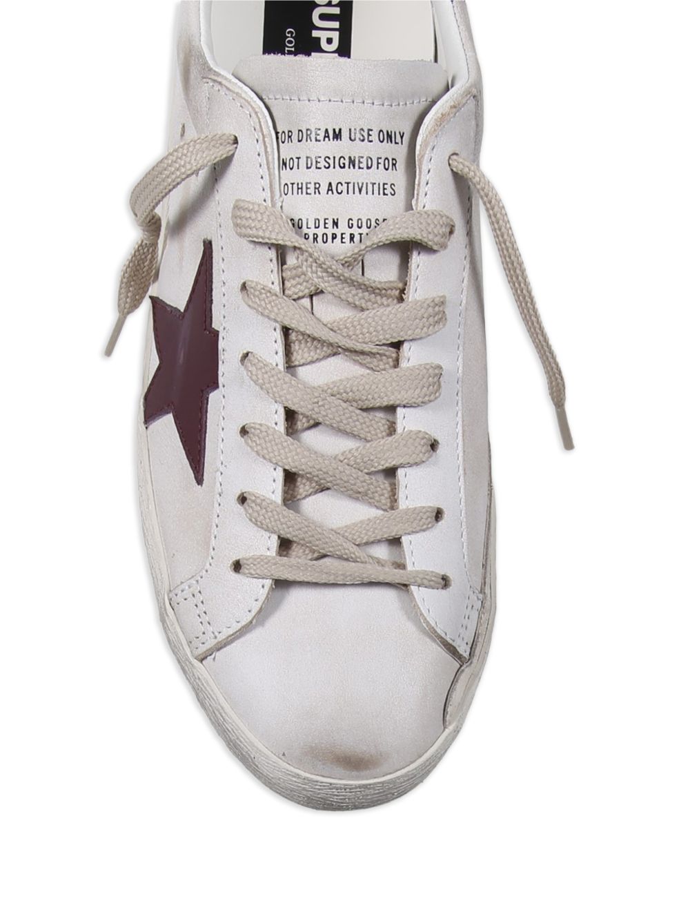 Low-Top Sneakers with Dark Red Star Emblem