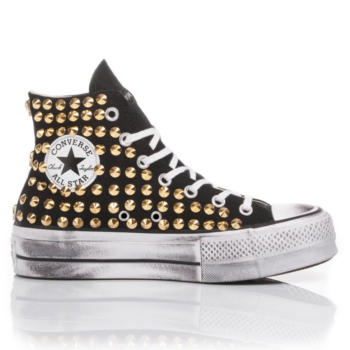 Platform Black, Gold