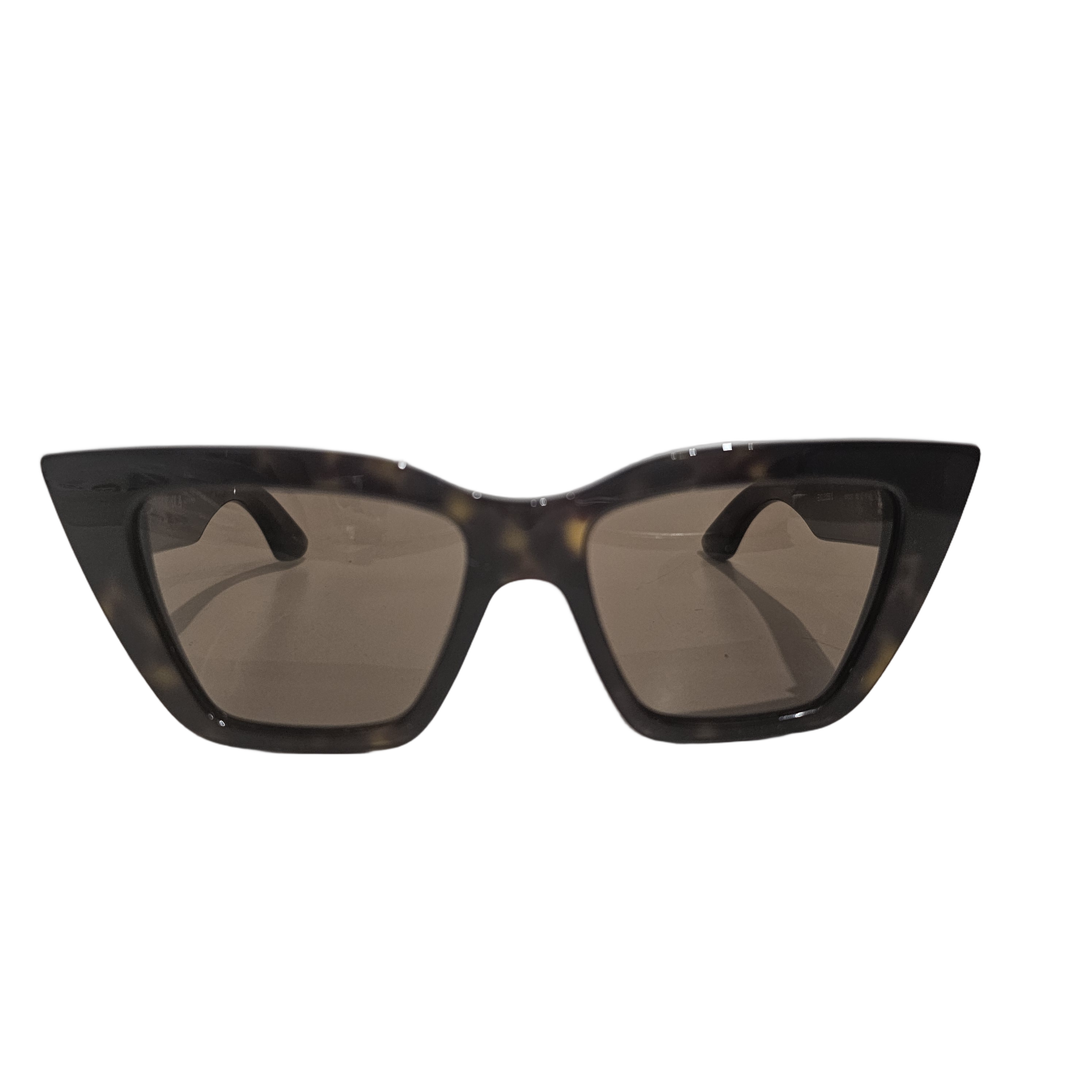 Bold Cat-Eye Sunglasses with Thick Acetate Frame