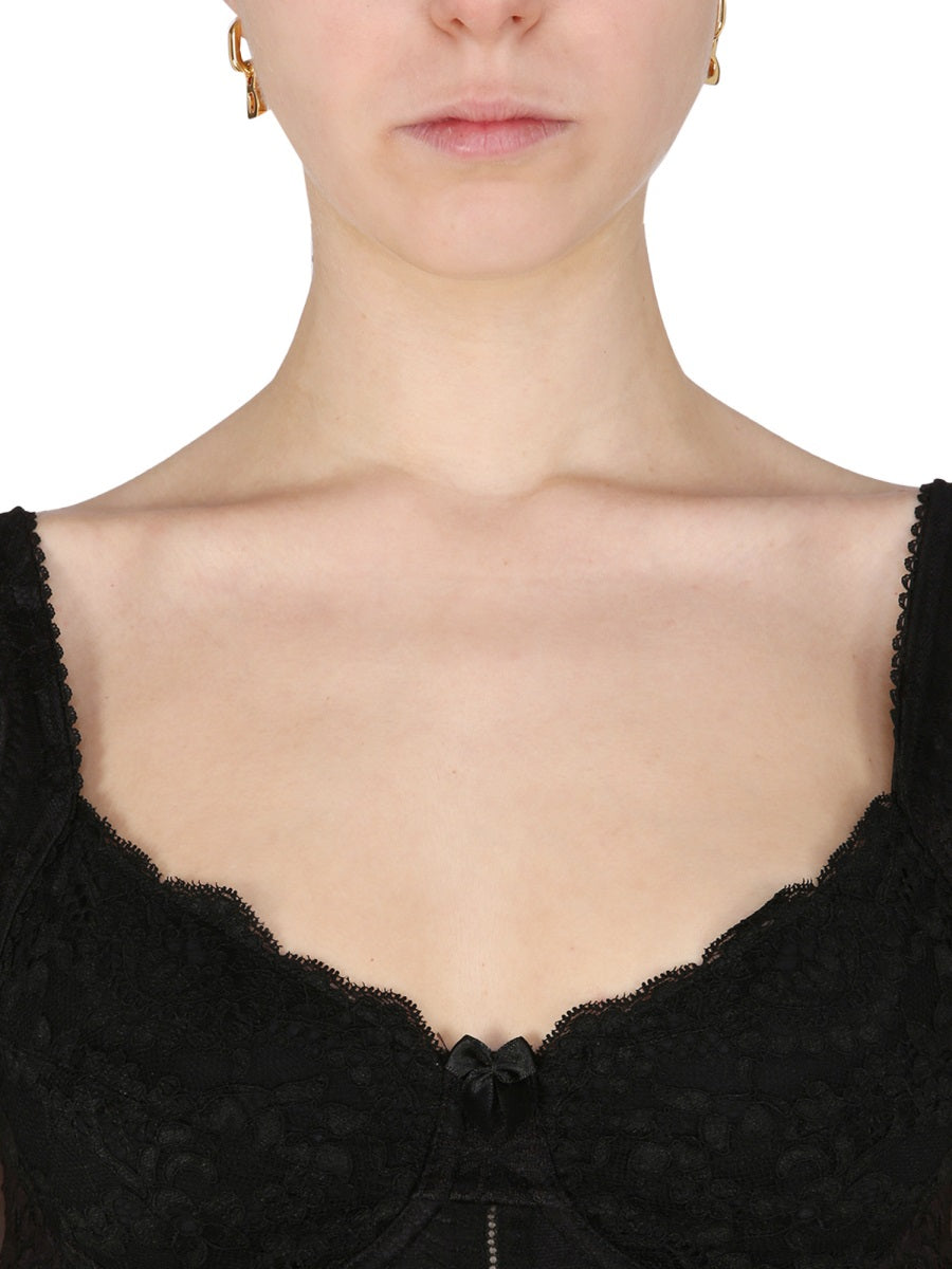 Fitted Stretch Lace Lingerie Top with Intricate Detailing