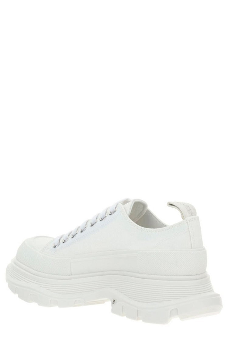 Chunky Sole Sneakers With Aesthetic