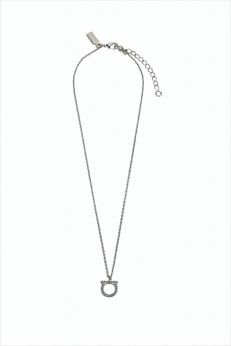 Circular Pendant Necklace with Sparkling Stones