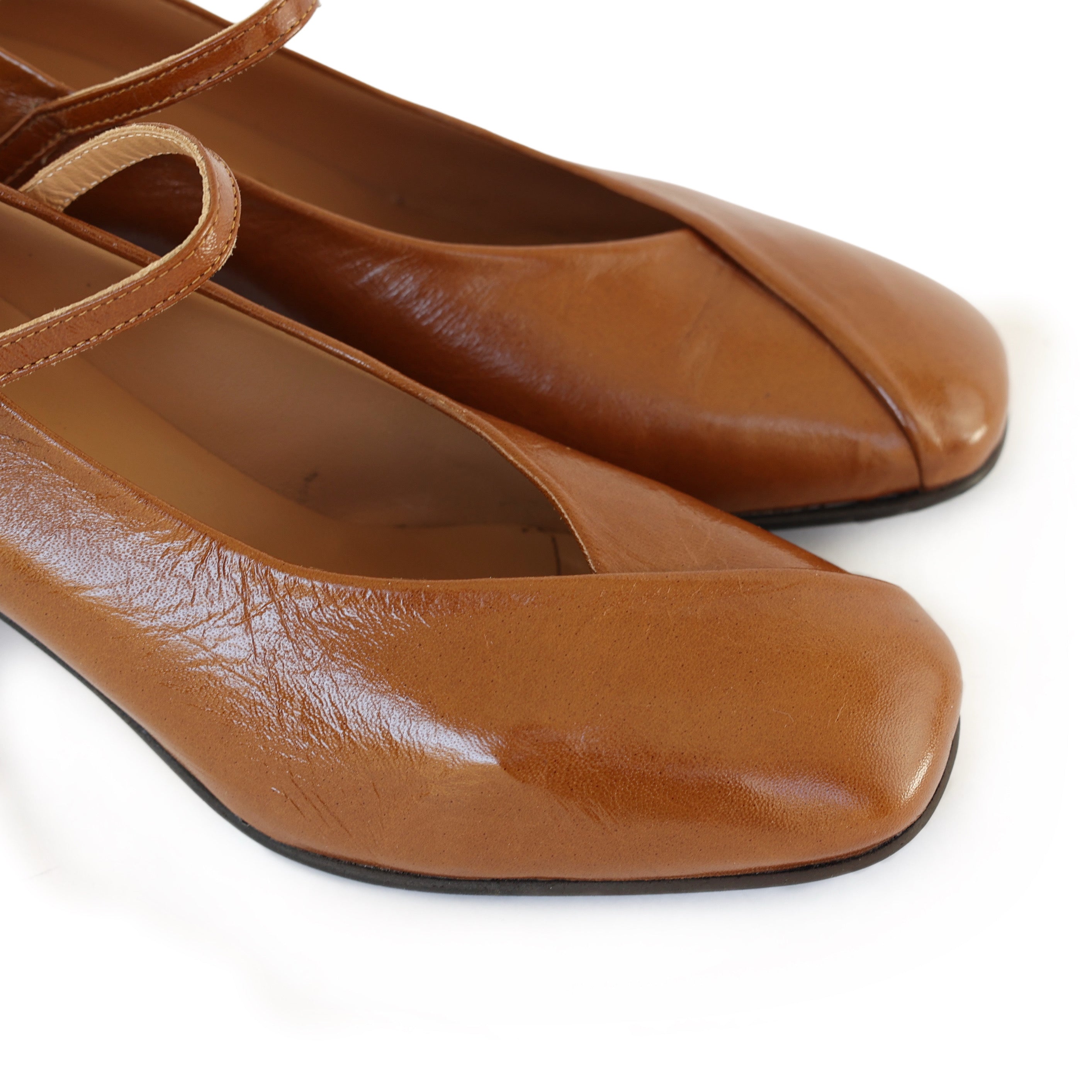 Rounded Square Toe Pumps with Thin Strap
