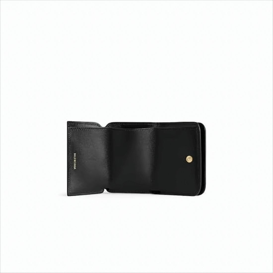 Compact Bifold Wallet In Smooth Calf Leather With Gold-Tone Logo