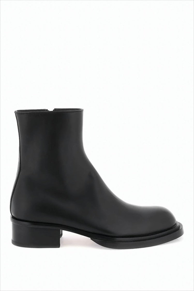 Smooth Leather Ankle Boots with Minimalist Design