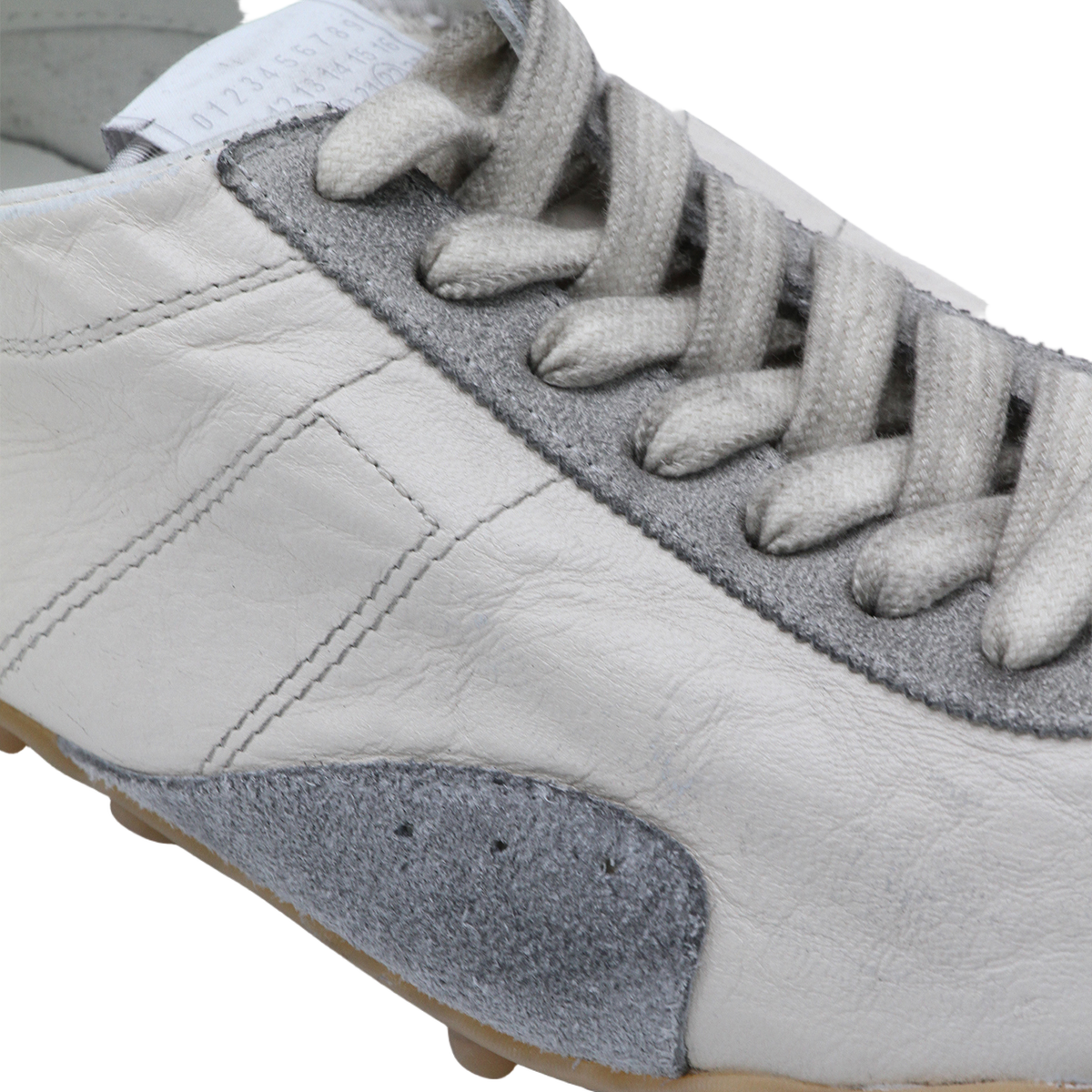 Contemporary Sneakers with Streamlined Design