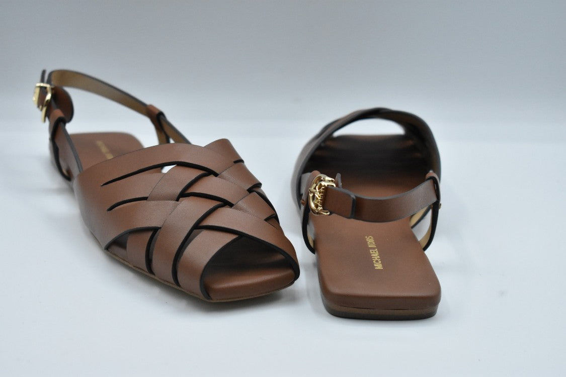 Brown Laced Shoes With Crisscross Straps