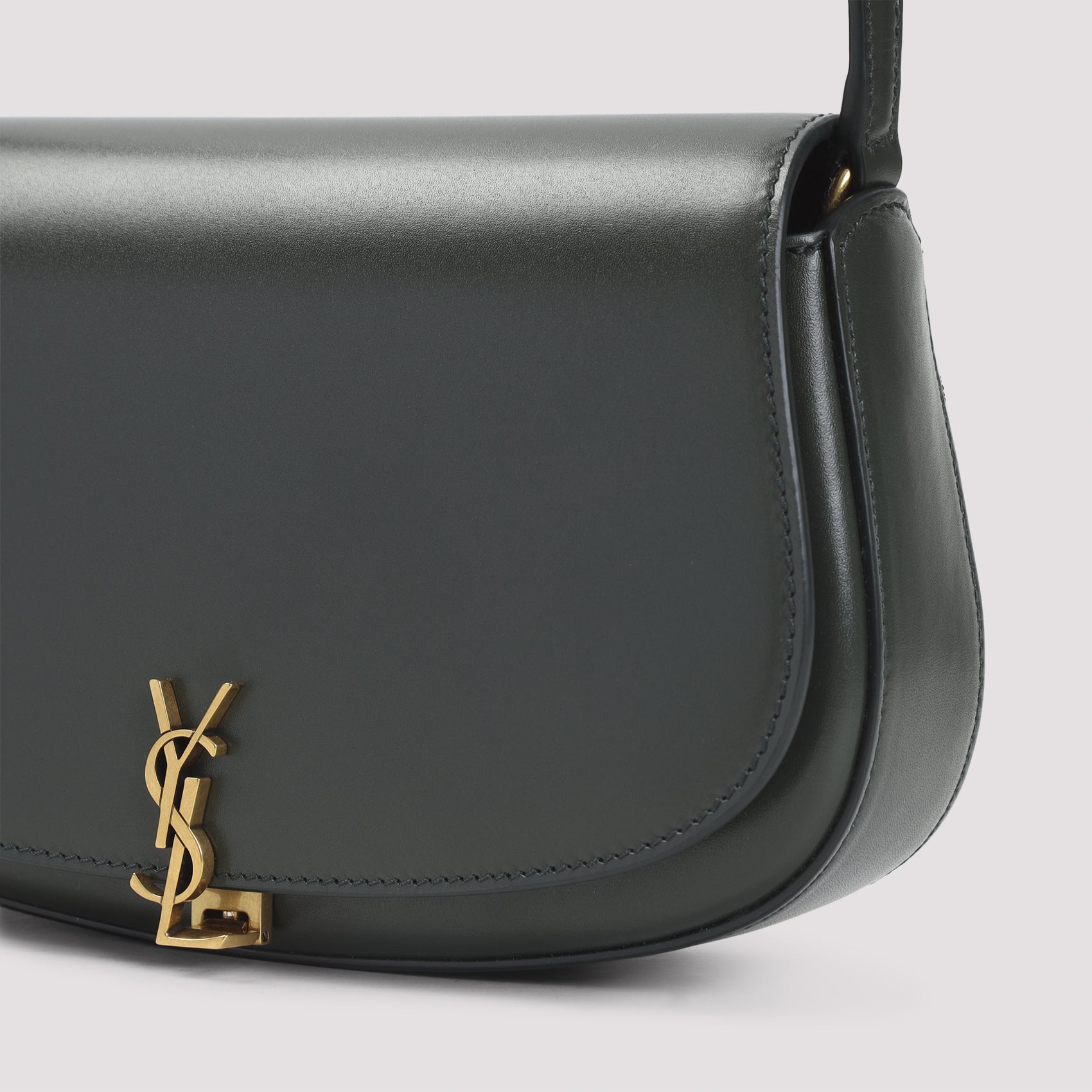 Compact Black Lamb Leather Shoulder Bag