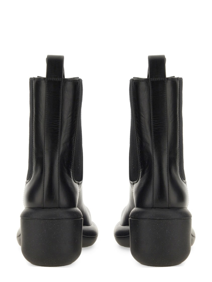Black Leather Boots With Round Toe
