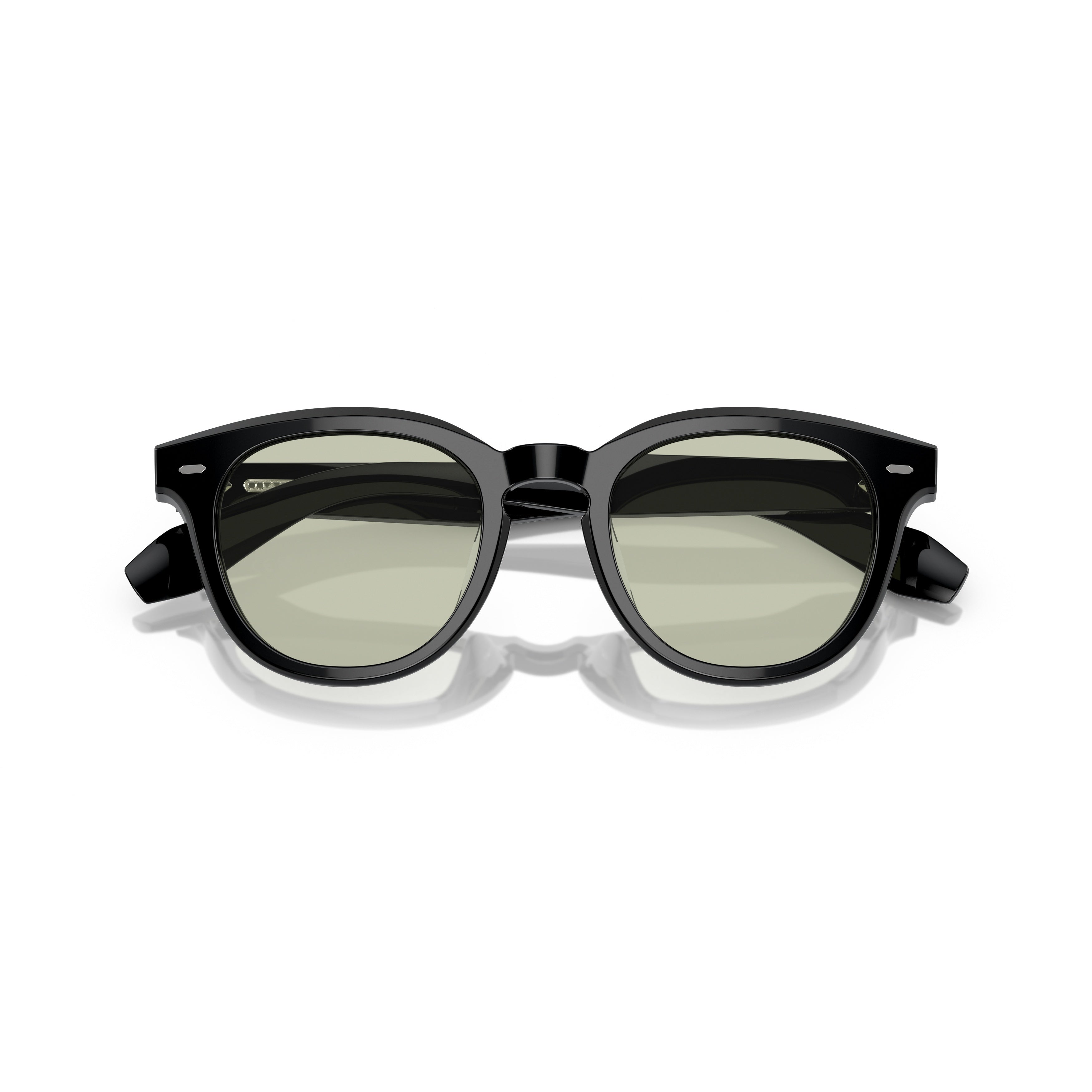 0ov5547u Classic Round Frame Sunglasses with Keyhole Bridge