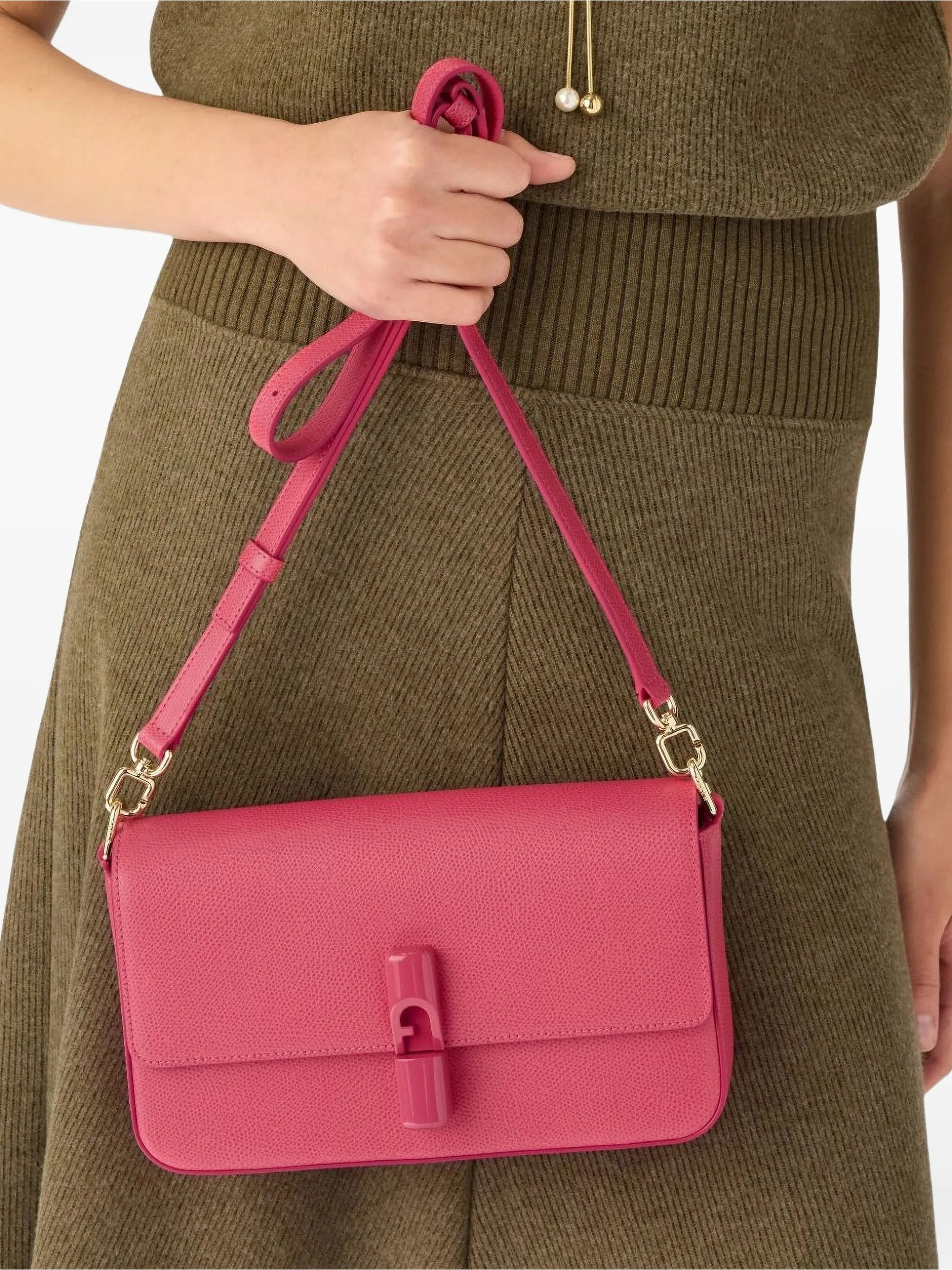 Iride S Textured Pink Leather Shoulder Bag