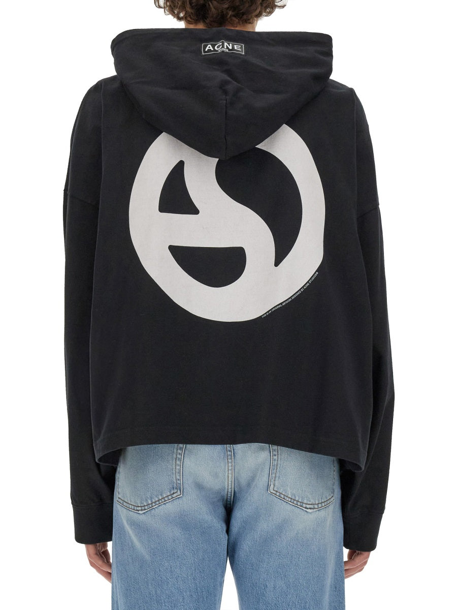 Cropped Boxy Hoodie With Drawstring And Graphic Accent