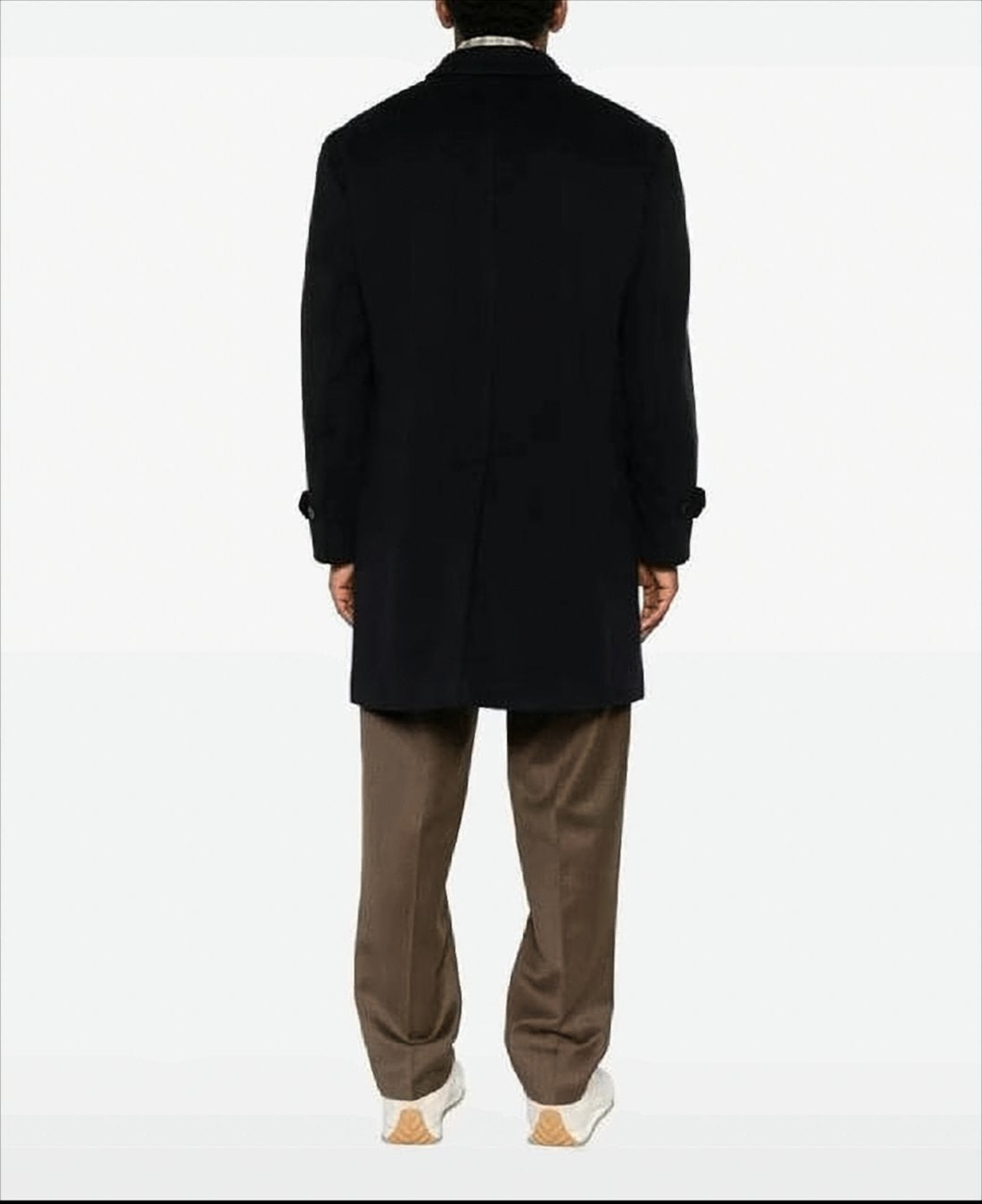 Minimalist Black Wool Coat with Classic Collar