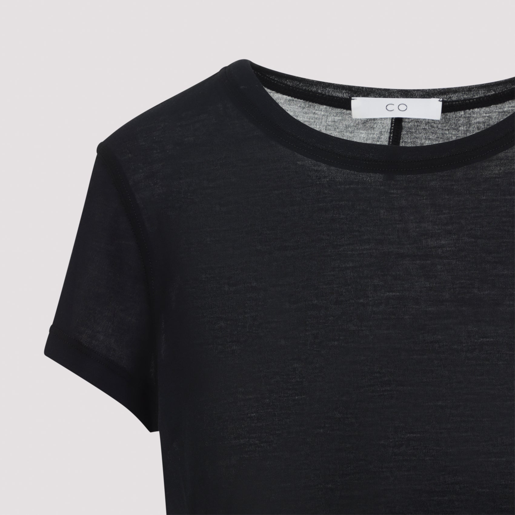 Classic Round Neck T-Shirt in Soft Cotton Fabric