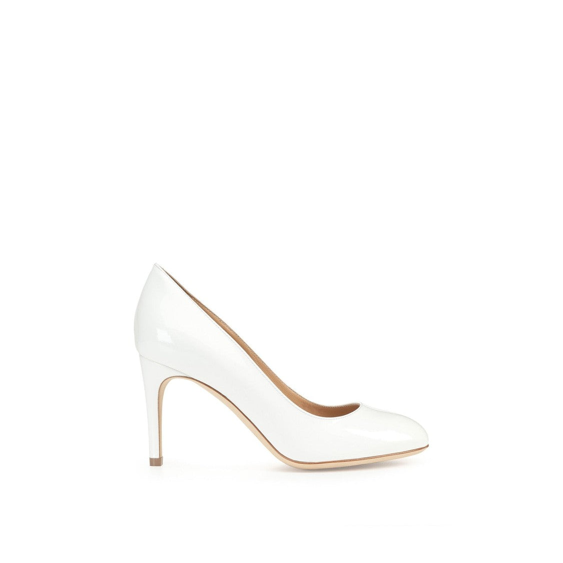 White Leather Pumps With Sleek Design