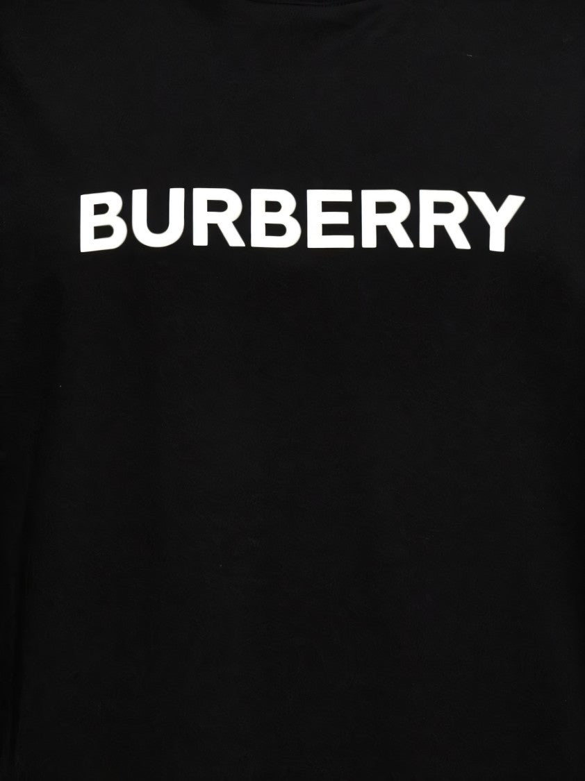 Classic Black Short-Sleeve T-Shirt With Bold Logo Print