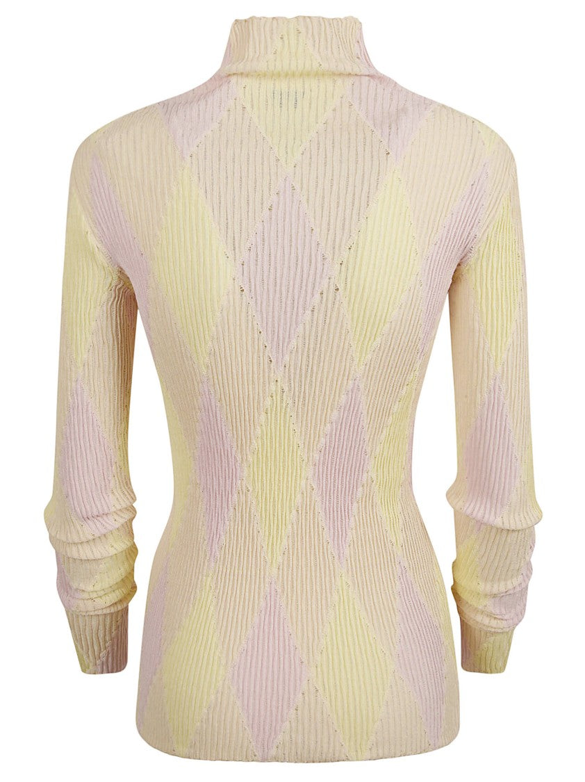 Fitted Ribbed Sweater With Diamond Pattern