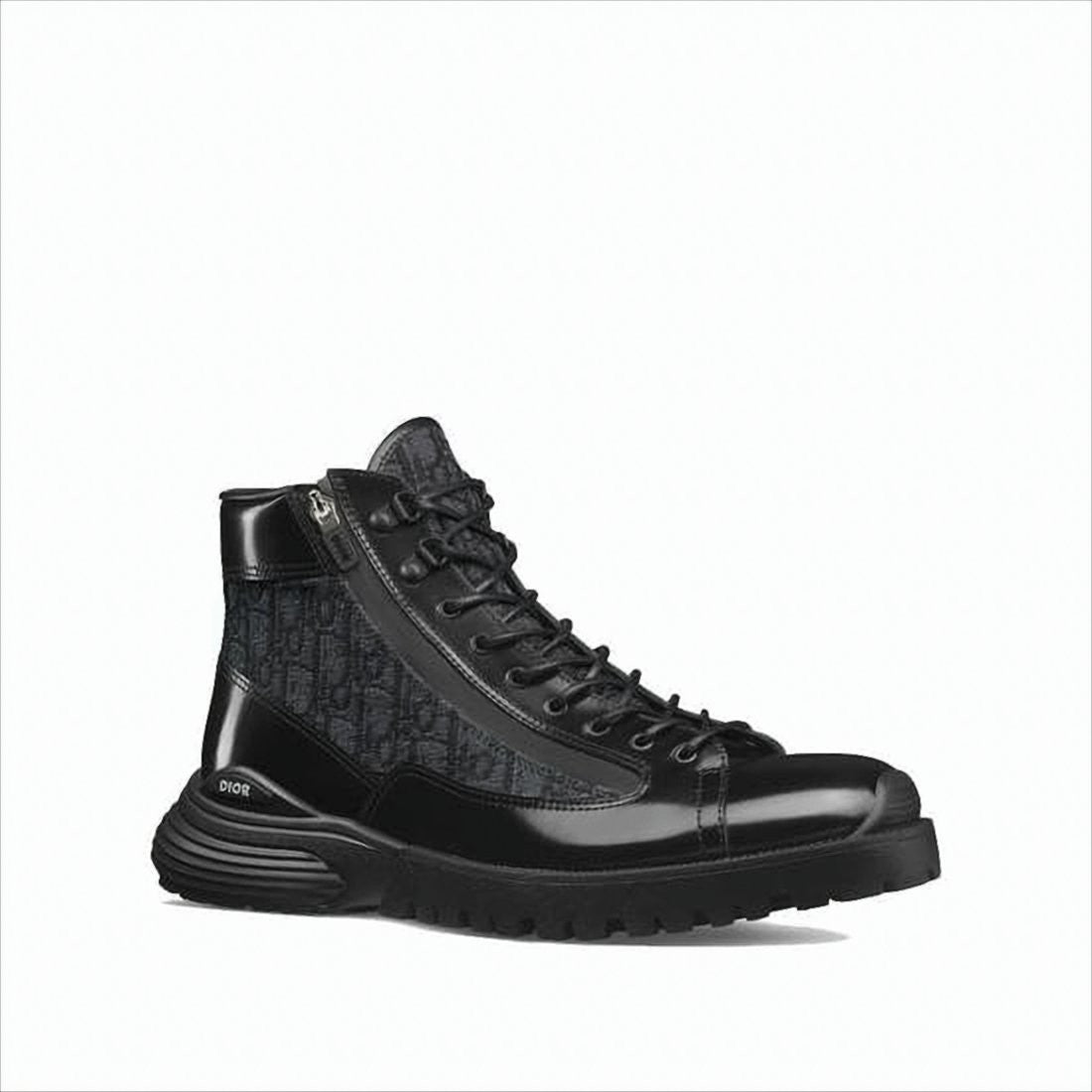 High-Top Boots With Calf Leather And Canvas Panels