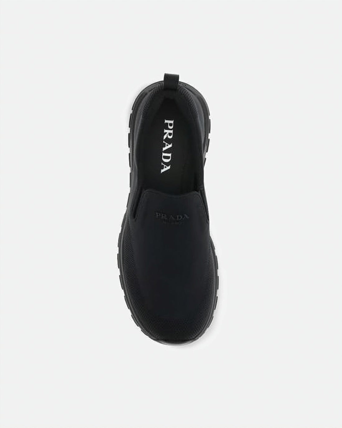Streamlined Slip-On Sneakers with Textured Rubber Sole
