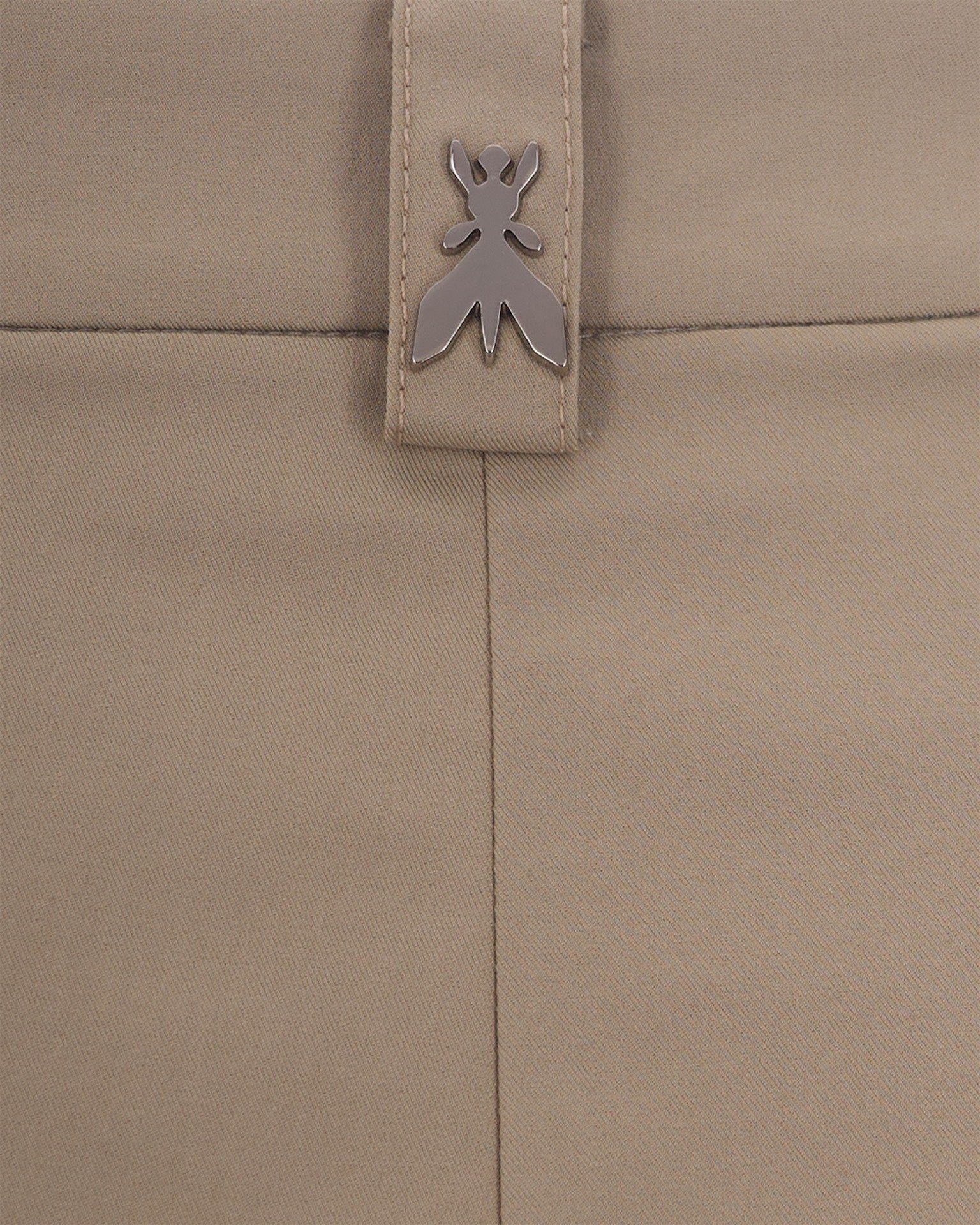 High-Waisted Wide-Leg Pants With Tailored Silhouette And Iconic Detailing