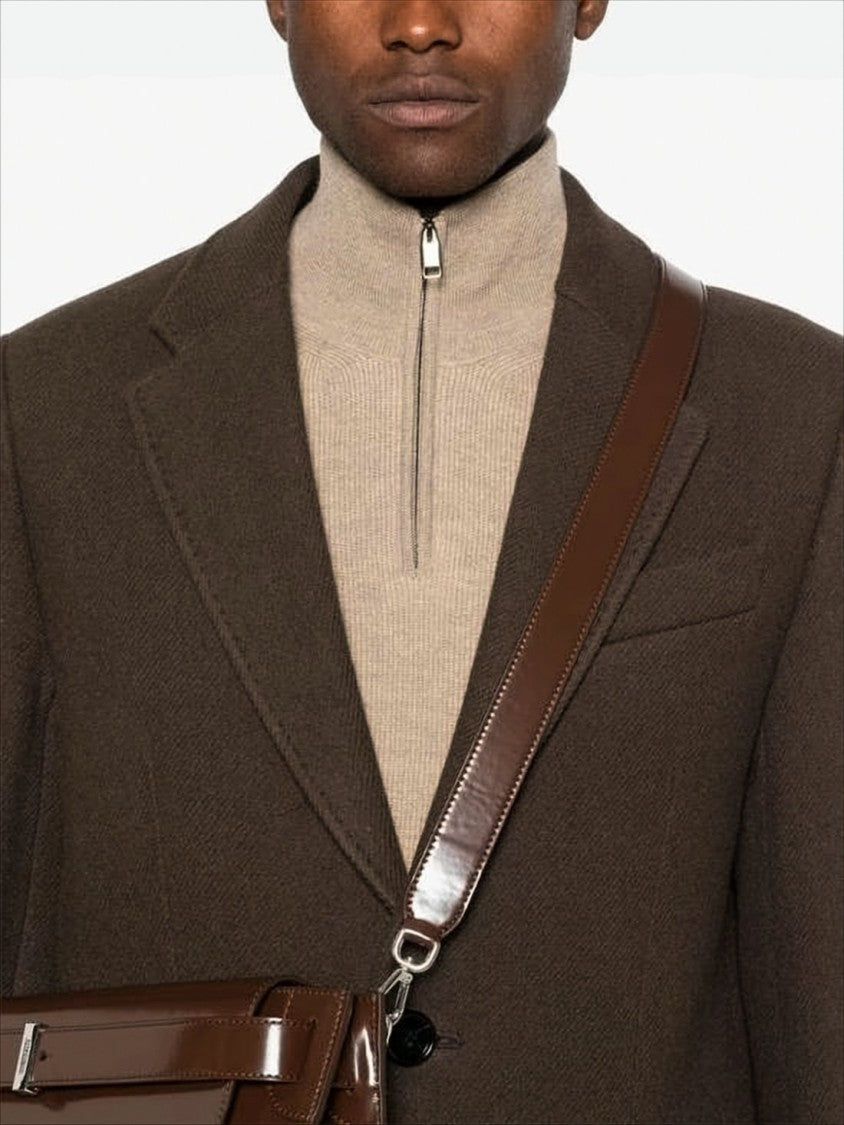Brown Tailored Wool Coat With Notched Lapel And Classic Silhouette